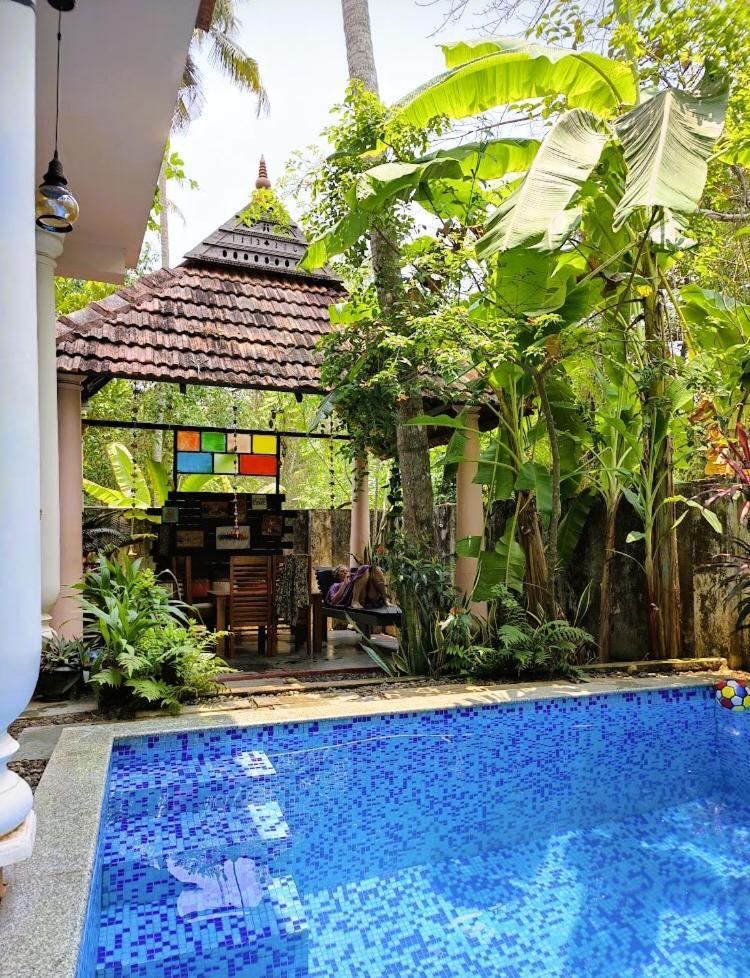 Mandaram Villas Марарикулам Екстериор снимка